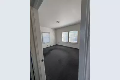  3953 Goldfinch St, San Diego, CA 92103 - Photo 4