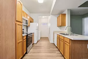 41410 Juniper St, Murrieta, CA 92562 - Photo 10