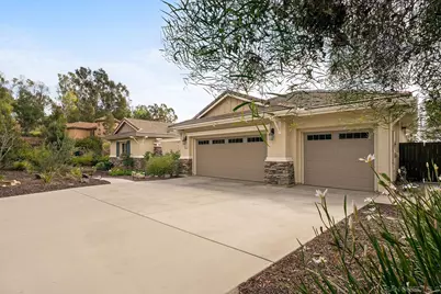  1812 Hayden Ranch Rd, Vista, CA 92084 - Photo 4