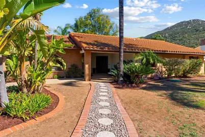  13960 Valle Lindo, Escondido, CA 92027 - Photo 4
