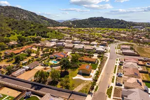 13960 Valle Lindo, Escondido, CA 92027 - Photo 52