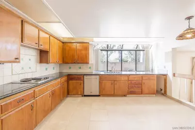  26062 Ramjit Ct, Lake Forest, CA 92630 - Photo 8