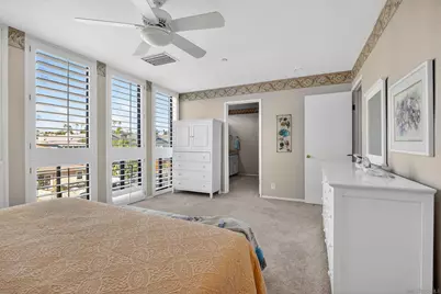  1125 Pacific Beach Dr #204, San Diego, CA 92109 - Photo 4