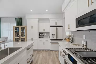  1521 Meriwood Way, Vista, CA 92083 - Photo 2