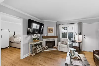  8368 Via Sonoma, La Jolla, CA 92037 - Photo 10