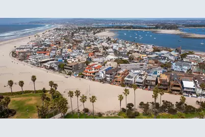  2617 Ocean Front Walk, San Diego, CA 92109 - Photo 2