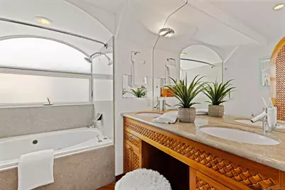  2617 Ocean Front Walk, San Diego, CA 92109 - Photo 46