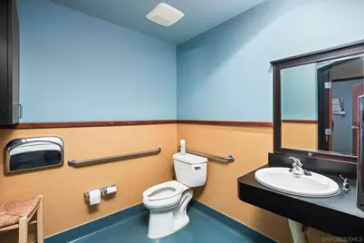  131 Orange Ave, Coronado, CA 92118 - Photo 30