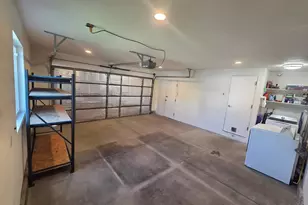 9722 Roe Dr, Santee, CA 92071 - Photo 32