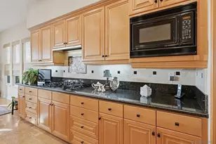 6277 Paseo Privado, Carlsbad, CA 92009 - Photo 16