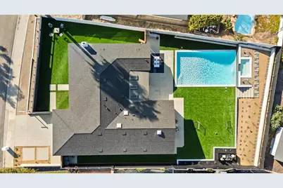  1110 Sea Village Dr, Cardiff by the Sea, CA 92007 - Photo 30