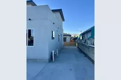  752 W 9th Ave, Escondido, CA 92025 - Photo 8