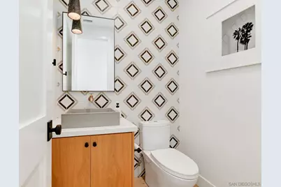  121 Avenida Esperanza, Encinitas, CA 92024 - Photo 16