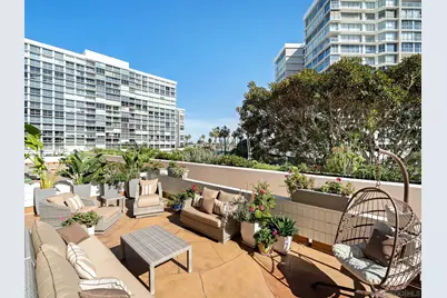  1760 Avenida Del Mundo #101 & #110, Coronado, CA 92118 - Photo 2