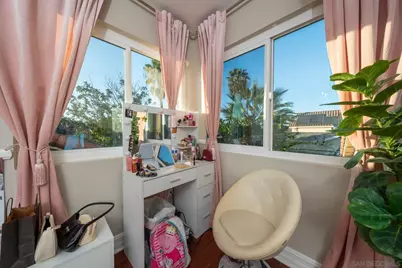  18097 Valladares Dr, San Diego, CA 92127 - Photo 22