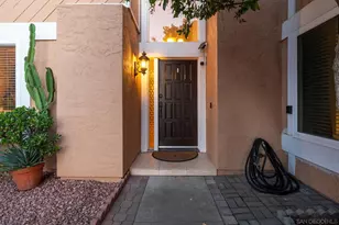 18097 Valladares Dr, San Diego, CA 92127 - Photo 2