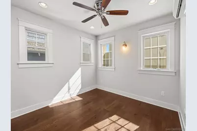  816 F, Coronado, CA 92118 - Photo 26