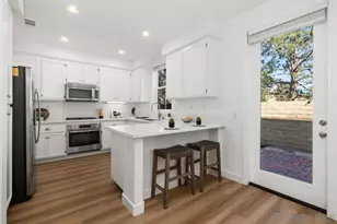 13285 Calle Del Campo, San Diego, CA 92129 - Photo 8