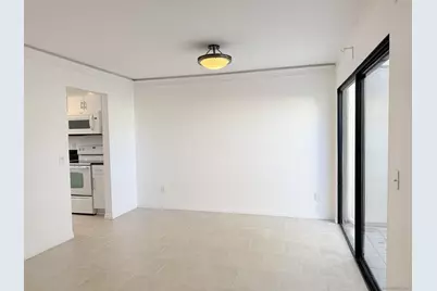  8725 Caminito Abrazo, La Jolla, CA 92037 - Photo 6