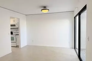 8725 Caminito Abrazo, La Jolla, CA 92037 - Photo 6