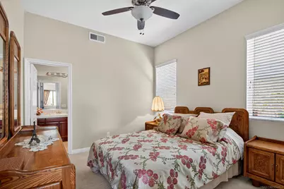  18410 Lakepointe Dr, Riverside, CA 92503 - Photo 30