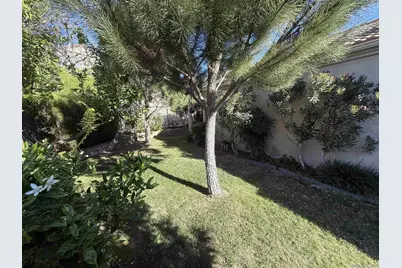  40581 Corte Albara, Murrieta, CA 92562 - Photo 2