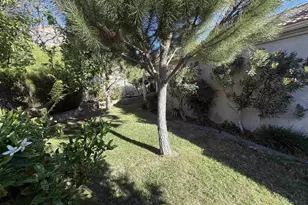 40581 Corte Albara, Murrieta, CA 92562 - Photo 2