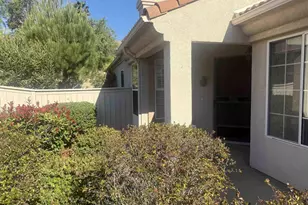 40581 Corte Albara, Murrieta, CA 92562 - Photo 16