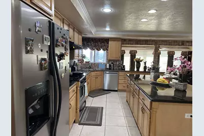  12421 Greens East Rd, San Diego, CA 92128 - Photo 18