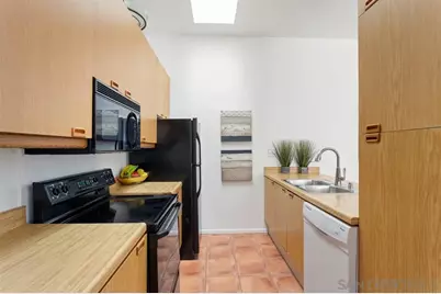  8328 Regents Rd #3G, San Diego, CA 92122 - Photo 8