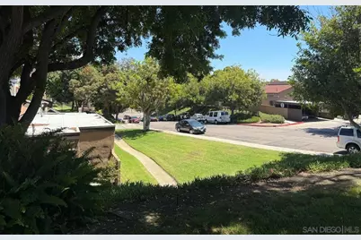  1565 Mendocino Dr #164, Chula Vista, CA 91911 - Photo 2