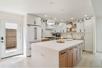  2016 Oak Hill Dr, Escondido, CA 92027 - Photo 4