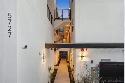  5727 Lauretta St, San Diego, CA 92110 - Photo 6