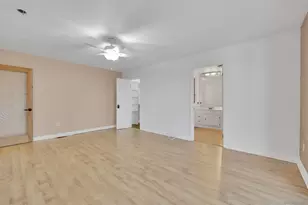 38020 Calle Confite, Murrieta, CA 92563 - Photo 24