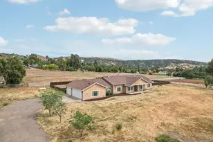 1346 Wilson Rd, Ramona, CA 92065 - Photo 10