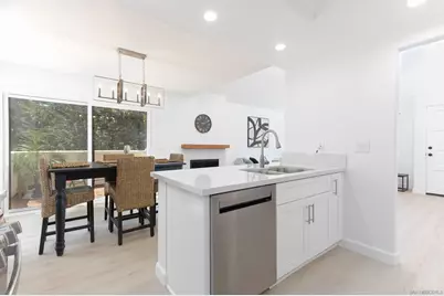  359 N Melrose Drive H, Vista, CA 92083 - Photo 12