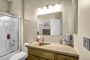 9625 W Canyon Terrace, San Diego, CA 92123 - Photo 24