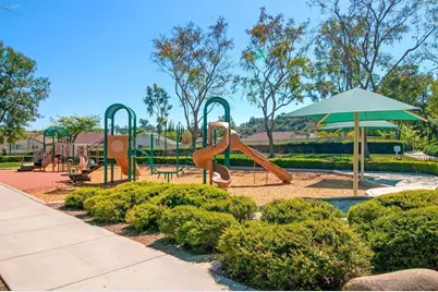  9625 W Canyon Ter #4, San Diego, CA 92123 - Photo 38