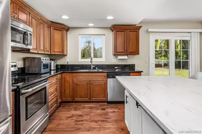  16328 Bassett Ct, Ramona, CA 92065 - Photo 8