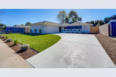  2927 Governor Dr, San Diego, CA 92122 - Photo 2