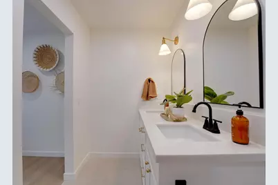  2927 Governor Dr, San Diego, CA 92122 - Photo 58