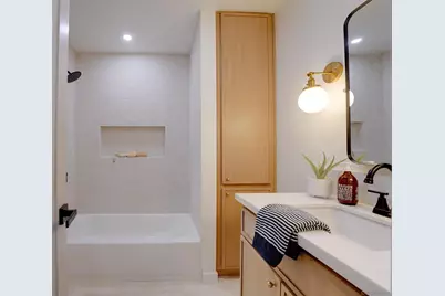  2927 Governor Dr, San Diego, CA 92122 - Photo 48