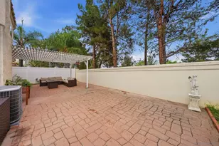 12233 Via Hacienda, El Cajon, CA 92019 - Photo 28