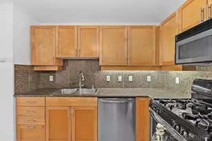 1240 India St, San Diego, CA 92101 - Photo 12