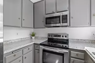 4240 Porte De Merano, San Diego, CA 92122 - Photo 10