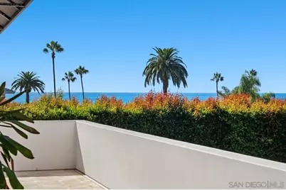  7970 Roseland Dr, La Jolla, CA 92037 - Photo 2