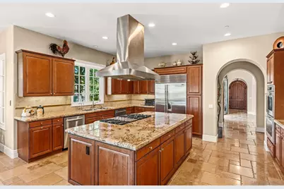  8181 Lamour Ln, San Diego, CA 92127 - Photo 4