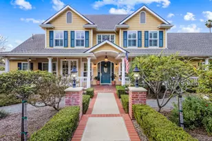 2035-41 Mango Glen, Vista, CA 92084 - Photo 2