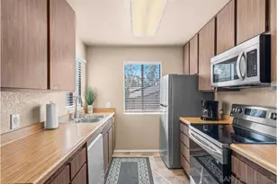 10332 Caminito Aralia, San Diego, CA 92131 - Photo 12