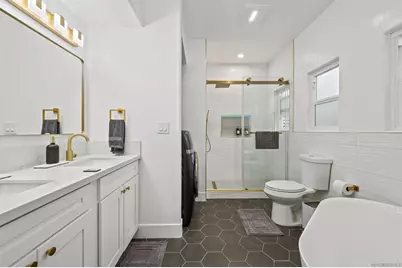  727 Ostend Ct, San Diego, CA 92109 - Photo 18